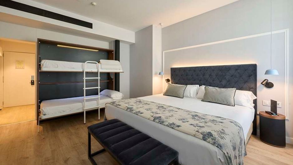 Catalonia El Pilar Room