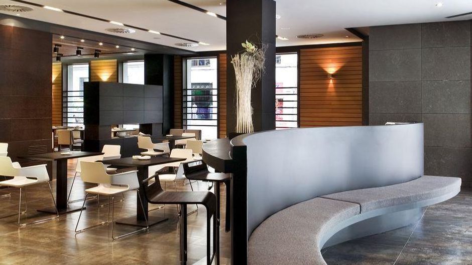 Hotel Silken Gran Teatro Burgos Lobby