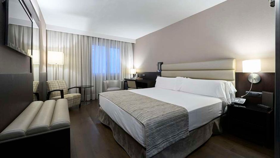 Catalonia Rigoletto Room