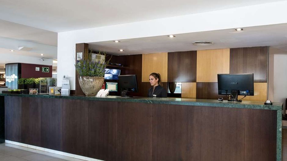 Catalonia Atenas Lobby
