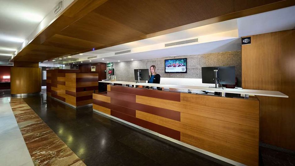 Catalonia Sagrada Familia Hotel Lobby