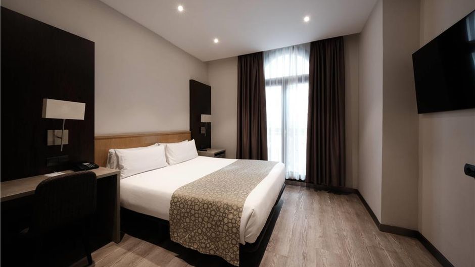 Catalonia Sagrada Familia Hotel Room