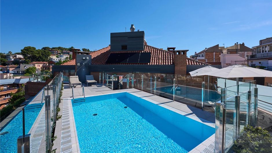 Catalonia Park Guell Pool