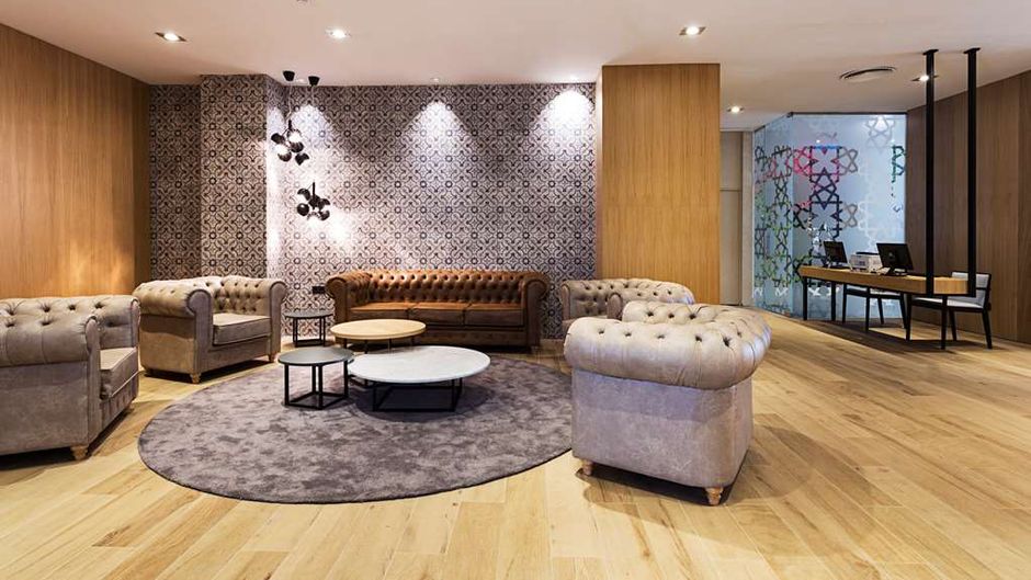 Catalonia Giralda Hotel Lobby