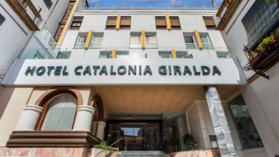 Catalonia Giralda Hotel
