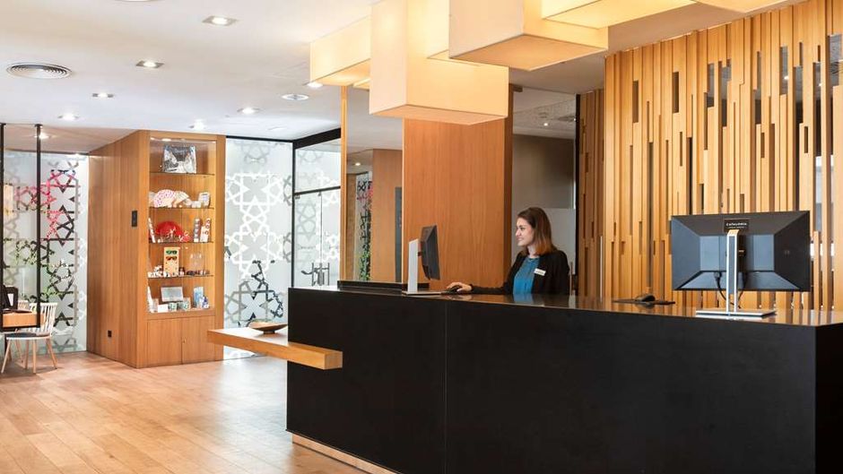 Catalonia Giralda Hotel Other