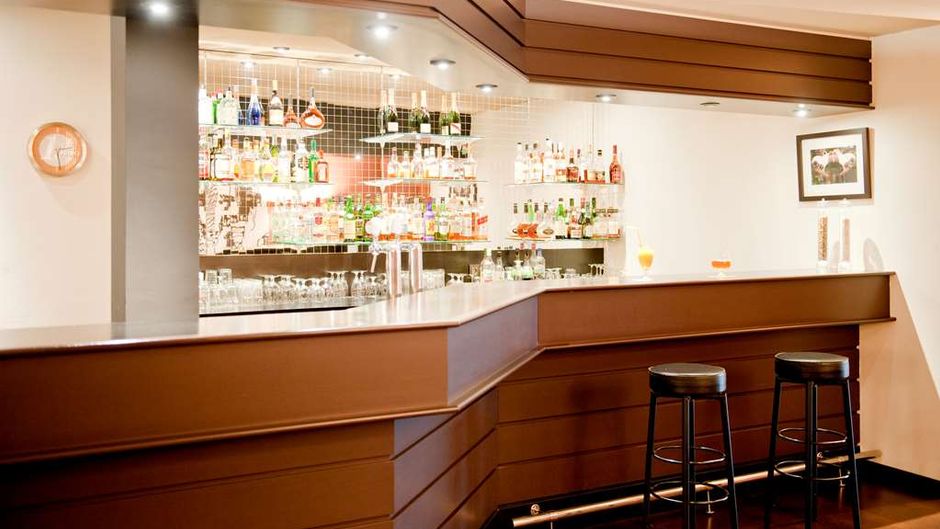 New Hotel Charlemagne Restaurant