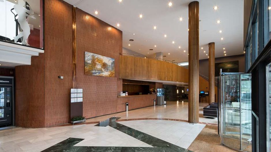 Catalonia Gran Hotel Verdi Lobby
