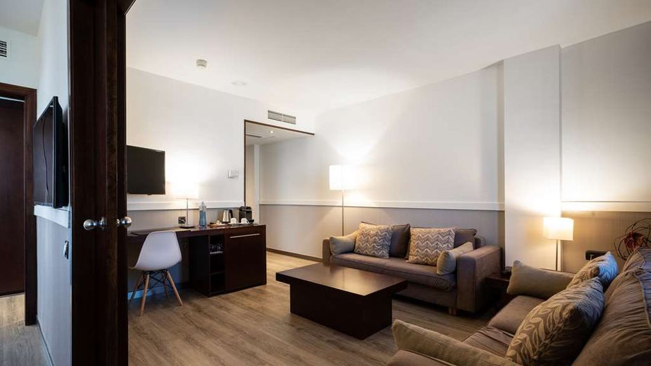 Catalonia Gran Hotel Verdi Suite
