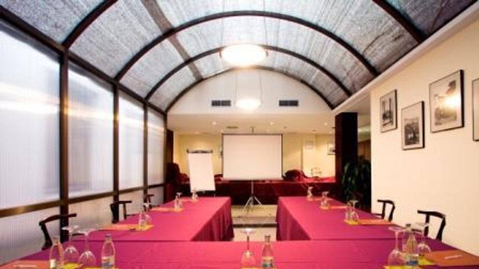Silken Rona Dalba Meeting