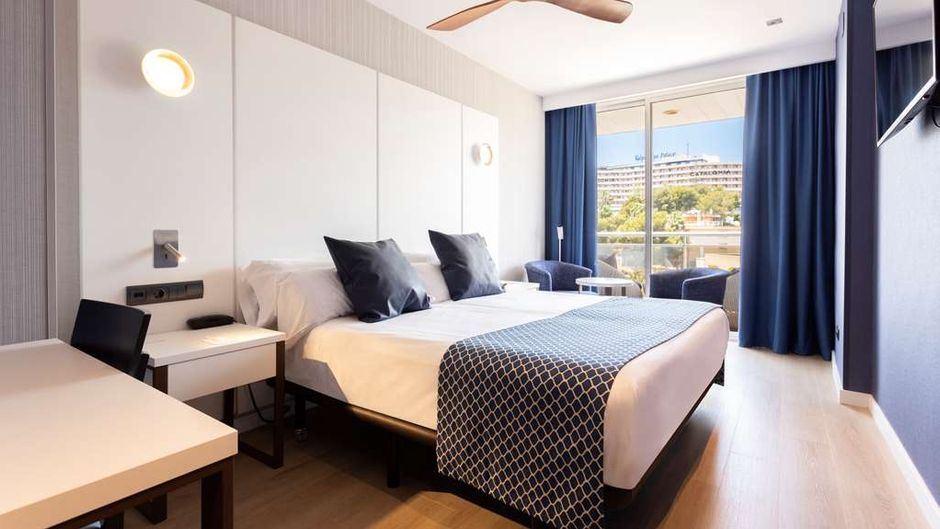 Catalonia Majorica Room