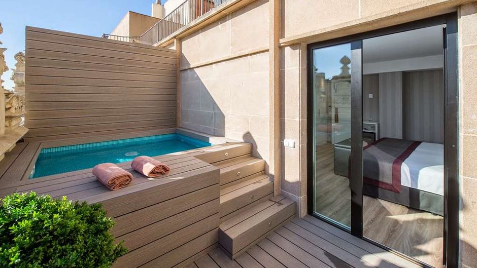 Catalonia Plaza Cataluna Suite