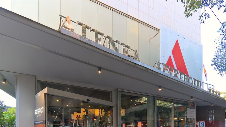 Aparthotel Atenea Exterior