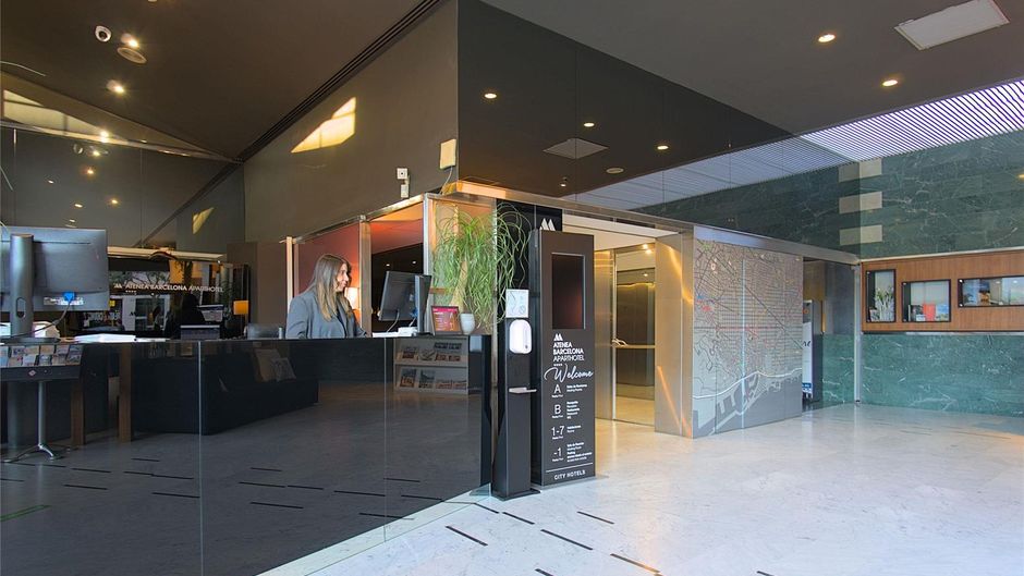 Aparthotel Atenea Lobby