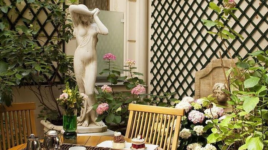 Hotel Chambiges Elysees Restaurant