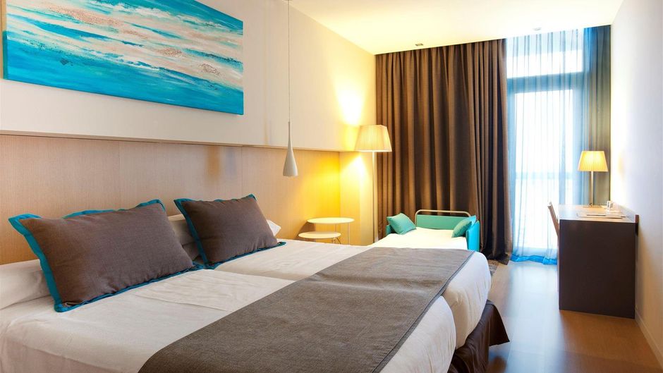Hotel Atenea Port Barcelona Mataro Room