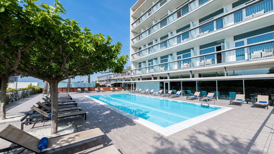 Hotel Atenea Port Barcelona Mataro Pool
