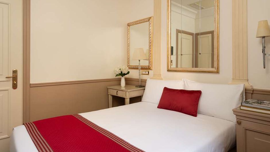 Villa Glori Hotel Room