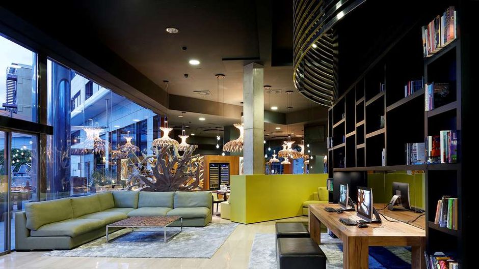 Hotel Icaria Barcelona Lobby
