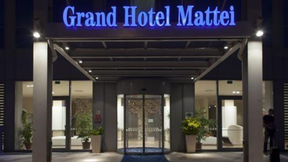 Grand Hotel Mattei Exterior