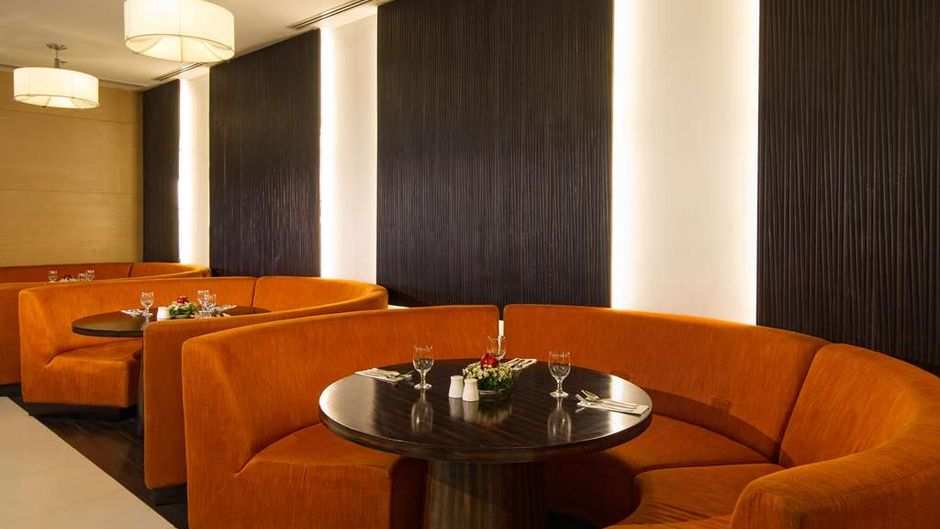 Quest Hotel & Conference Center - Cebu Restaurant