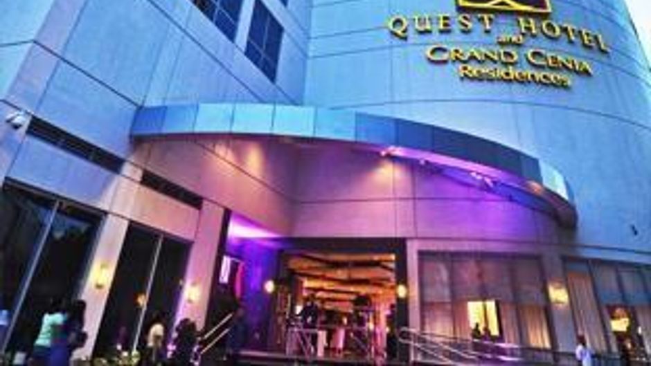 Quest Hotel & Conference Center - Cebu Exterior