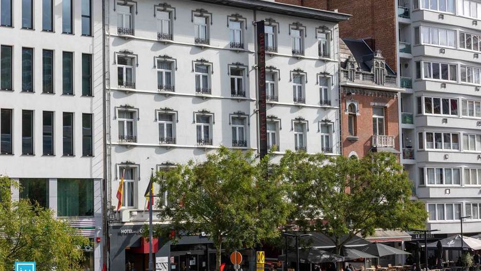 Husa de la Couronne Exterior