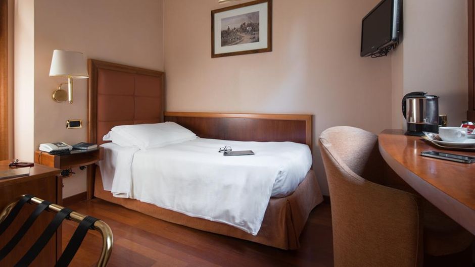 Hotel Berna Room