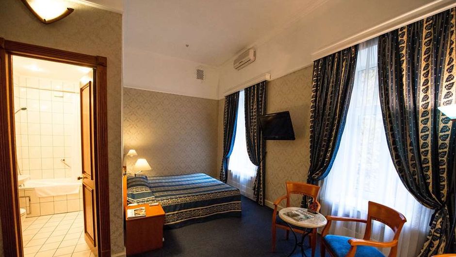 Grand Hotel Ukraine Room