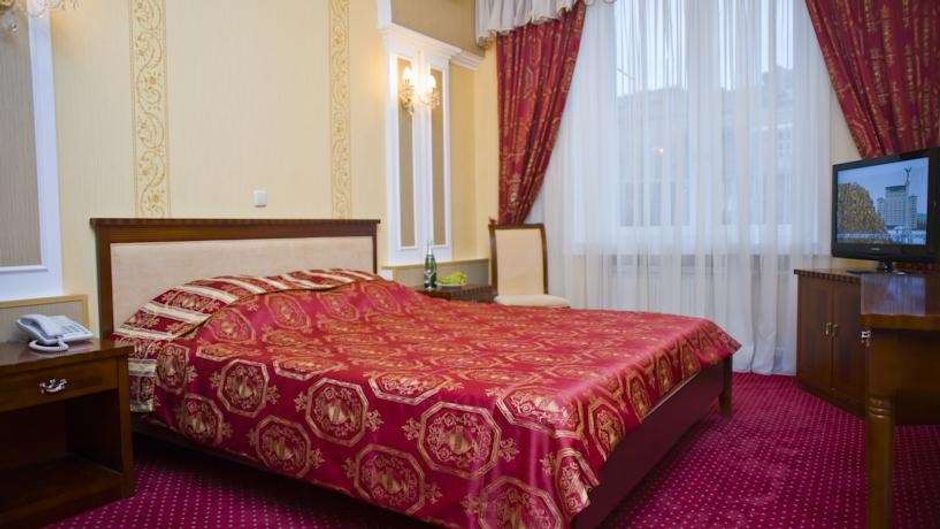 Ukraine Hotel Suite