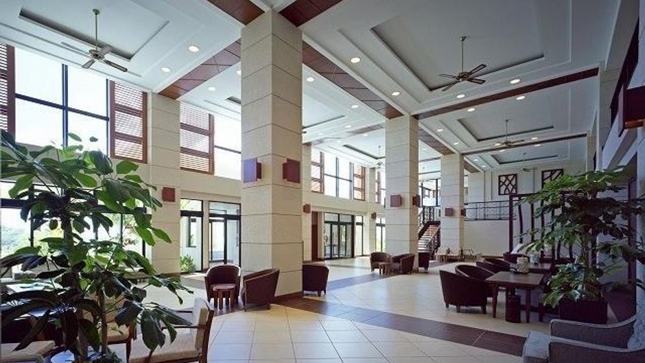 Kafuu Resort Fuchaku Condo Hotel Lobby