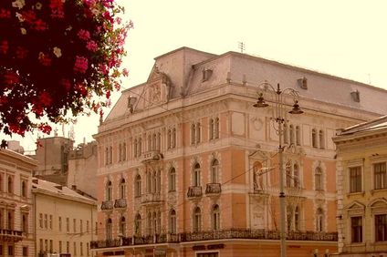 George Hotel