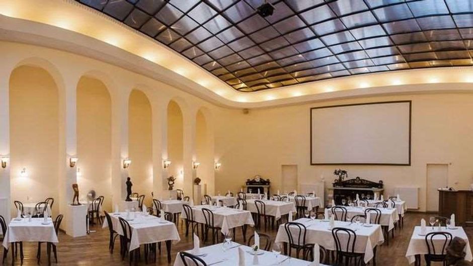George Hotel Restaurant