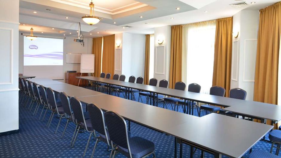 Central Hotel Meeting