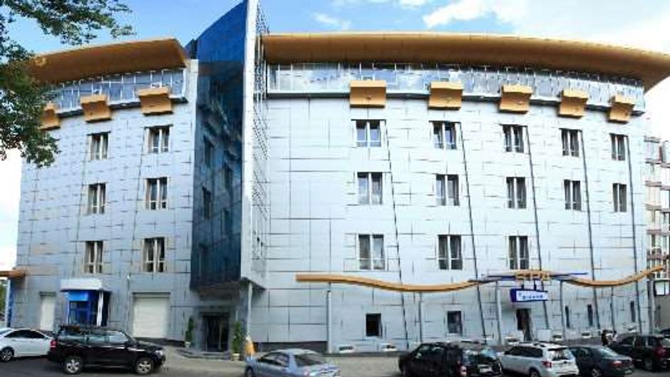Tsunami Spa Hotel Exterior