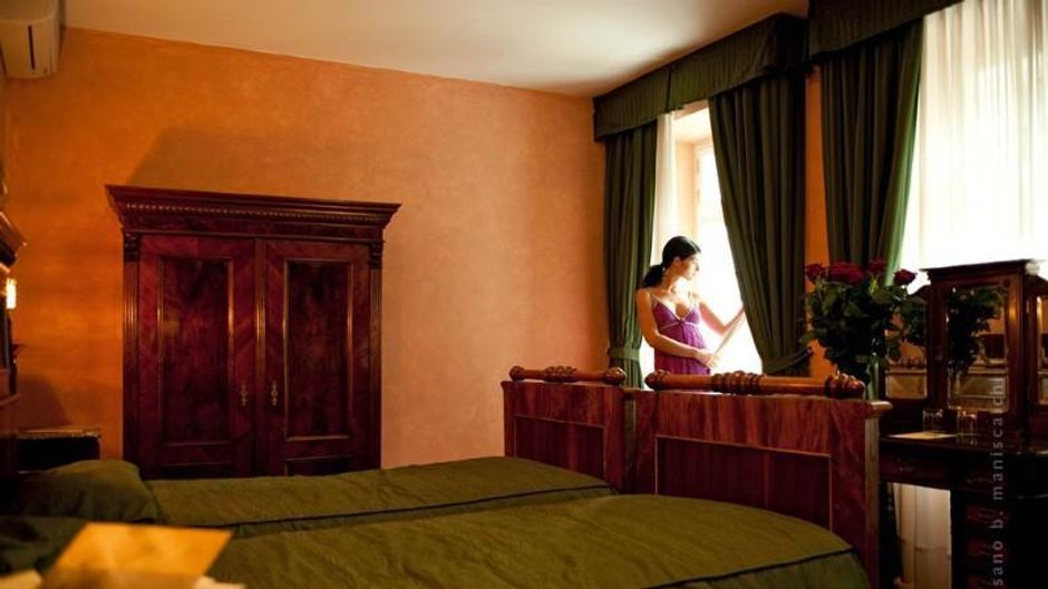 Hotel Roma Room