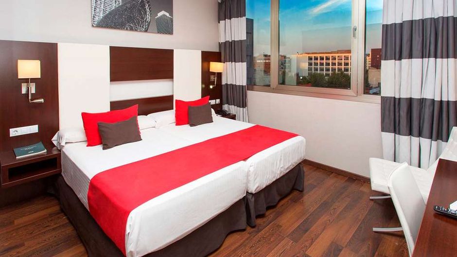 Villa Olimpica Suites Hotel Barcelona Room