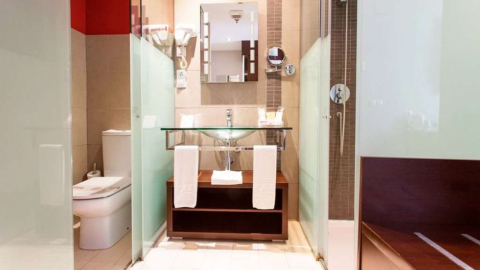Villa Olimpica Suites Hotel Barcelona Room