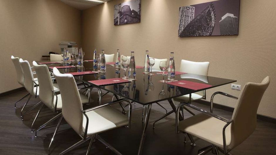 Villa Olimpica Suites Hotel Barcelona Meeting