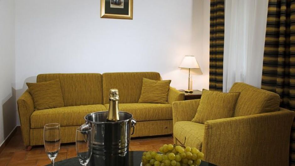 Hotel Galileo Room