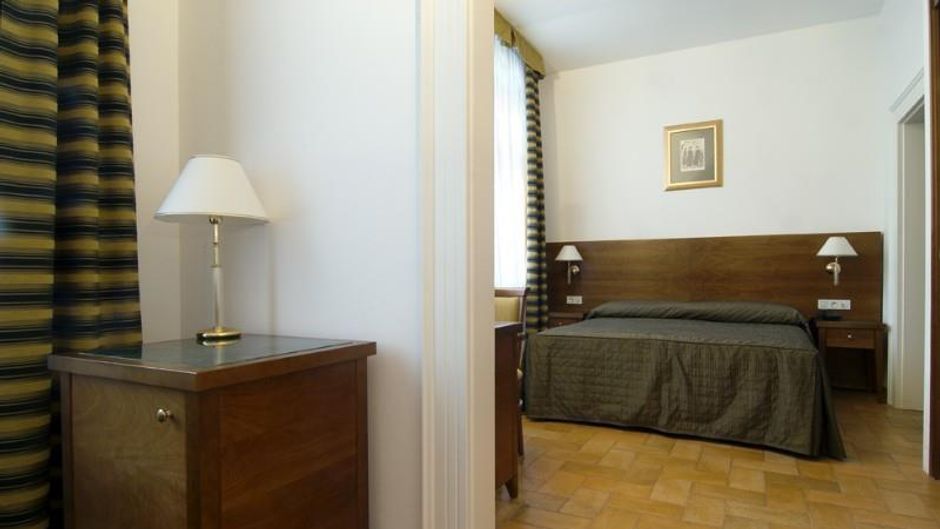 Hotel Galileo Room