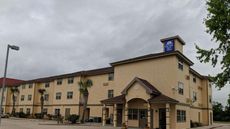 Americas Best Value Inn & Suites