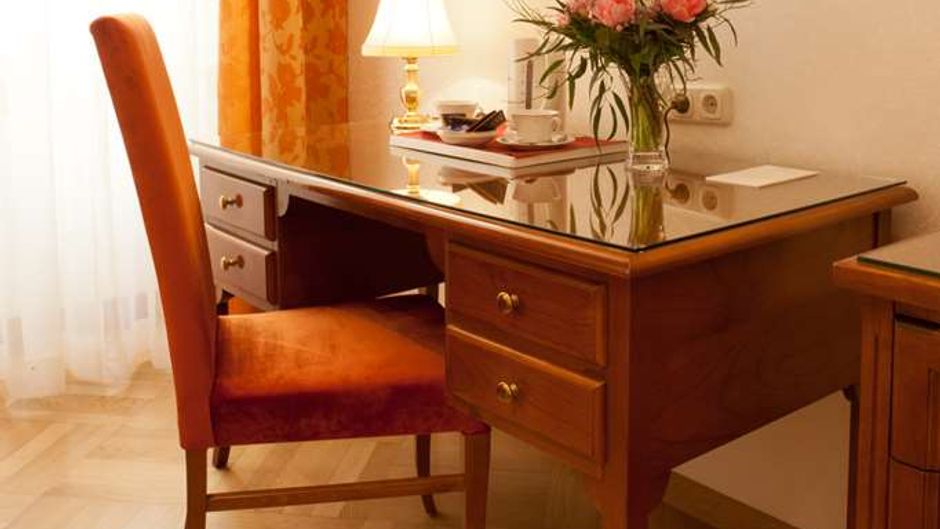 Hotel Kaiserin Elisabeth Room