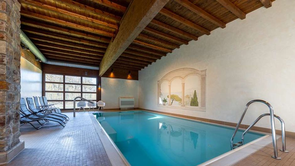 TOP Jagdschloss Niederwald Pool