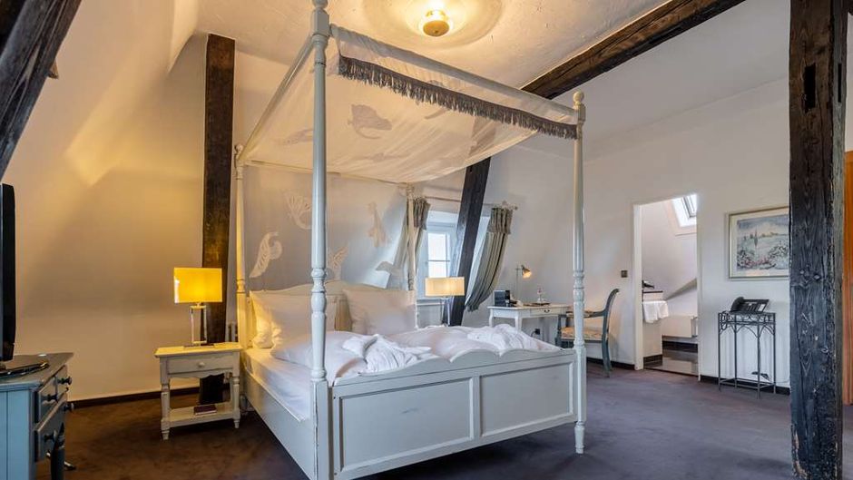 TOP Jagdschloss Niederwald Suite