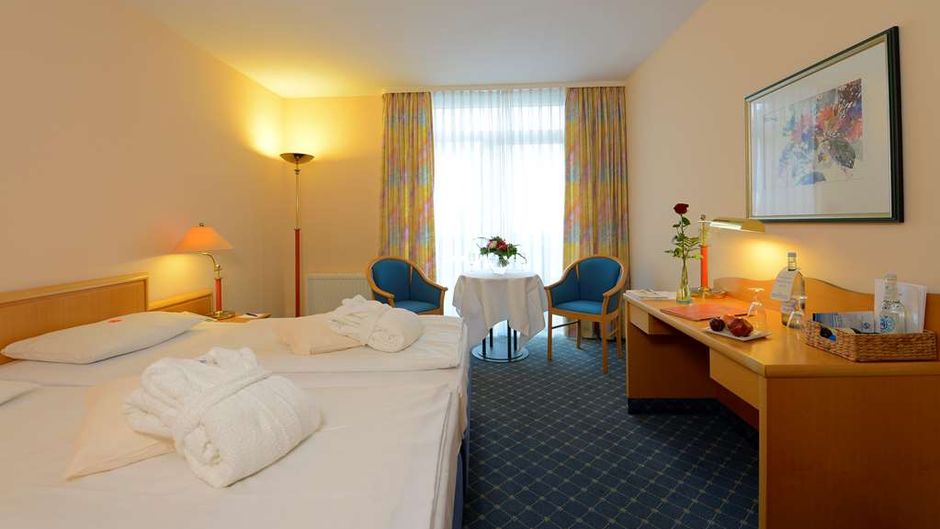 TOP CountryLine Seehotel Room