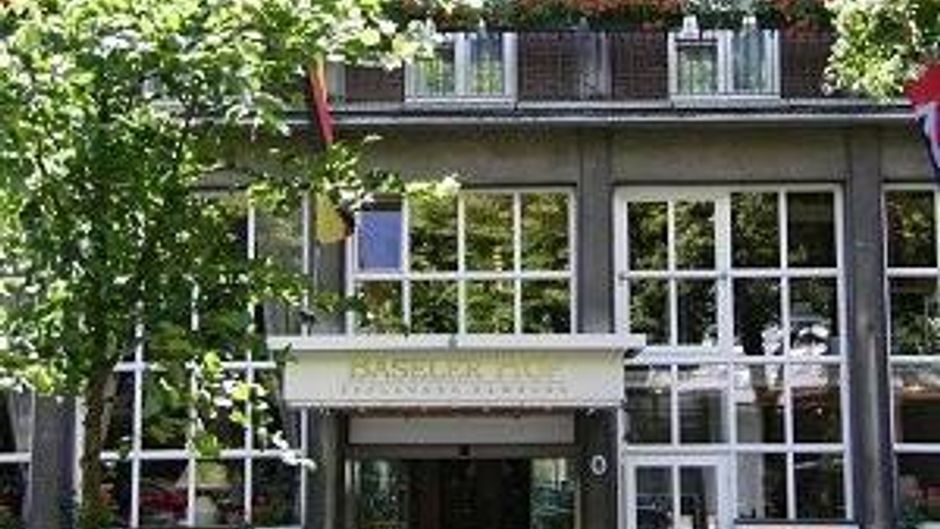 TOP VCH Hotel Baseler Hof Exterior