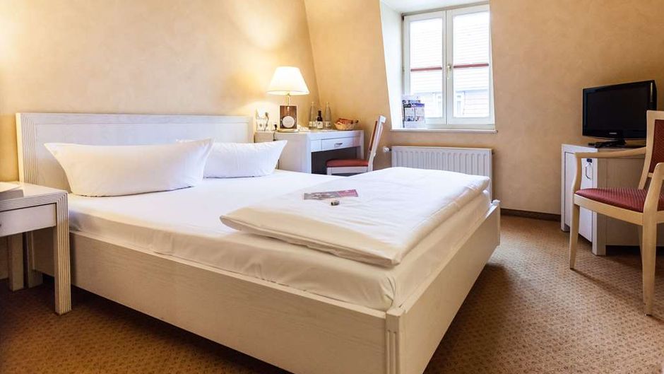 TOP VCH Hotel Albrechtshof Room