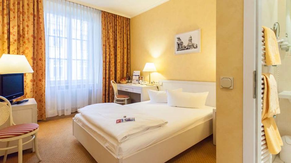 TOP VCH Hotel Albrechtshof Room