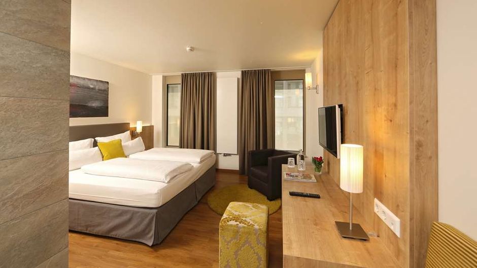 City Partner Hotel Goldenes Rad Room